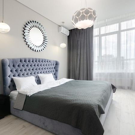 Petrovdom Apartments 267-373 In Rc Central Park, 7 John Mccain Street 키예프 외부 사진