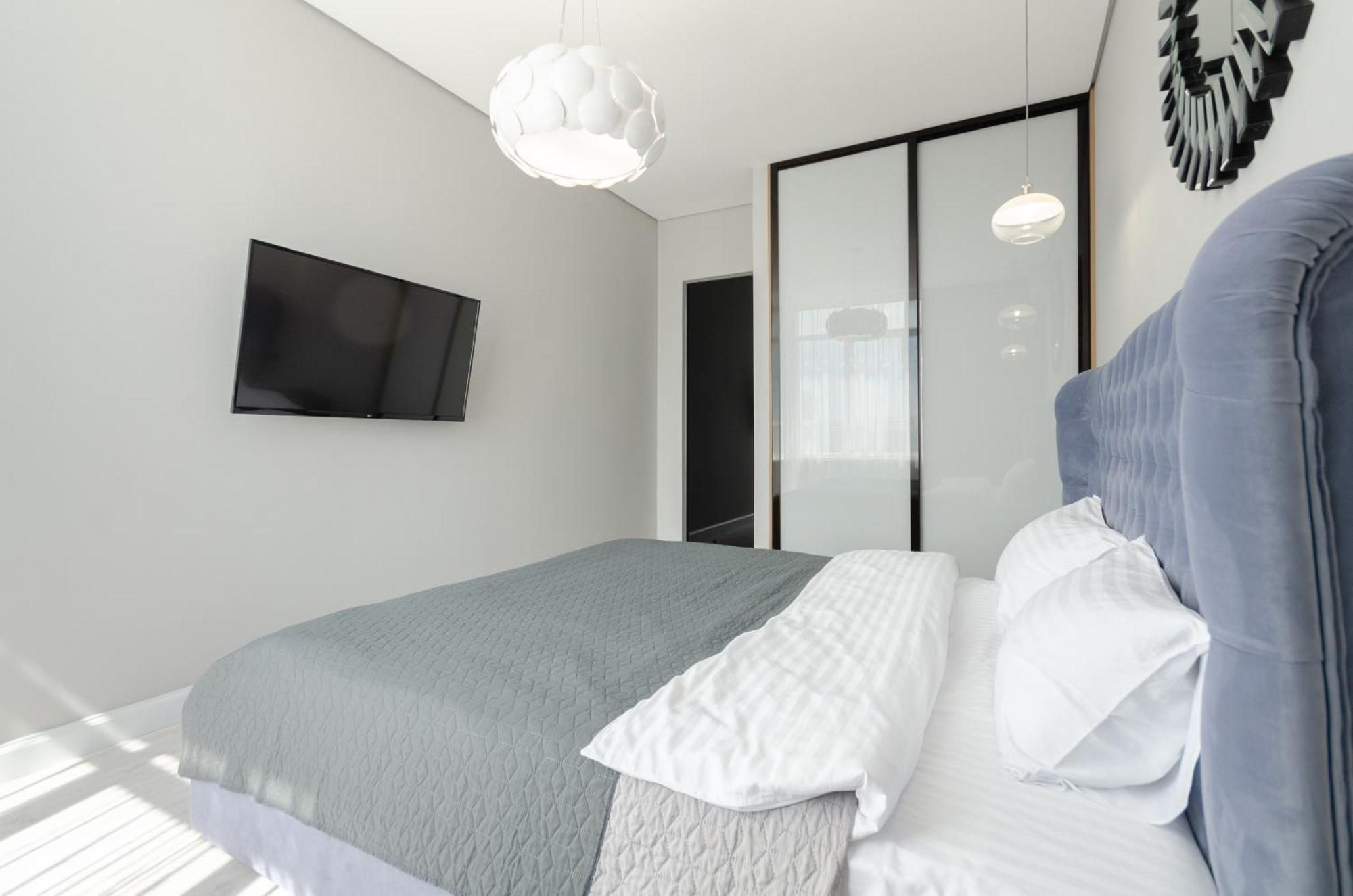 Petrovdom Apartments 267-373 In Rc Central Park, 7 John Mccain Street 키예프 외부 사진